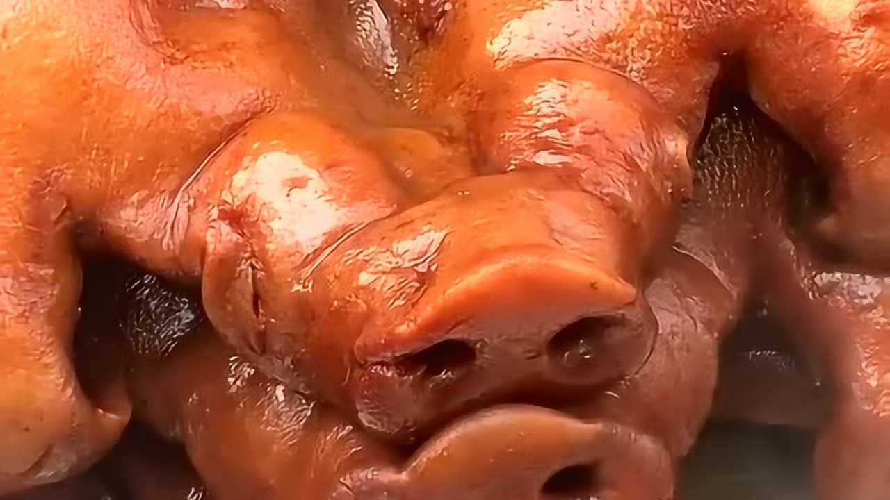 有很多人不认识这个东西,这个叫做猪头肉,吃起来全都是胶原蛋白!