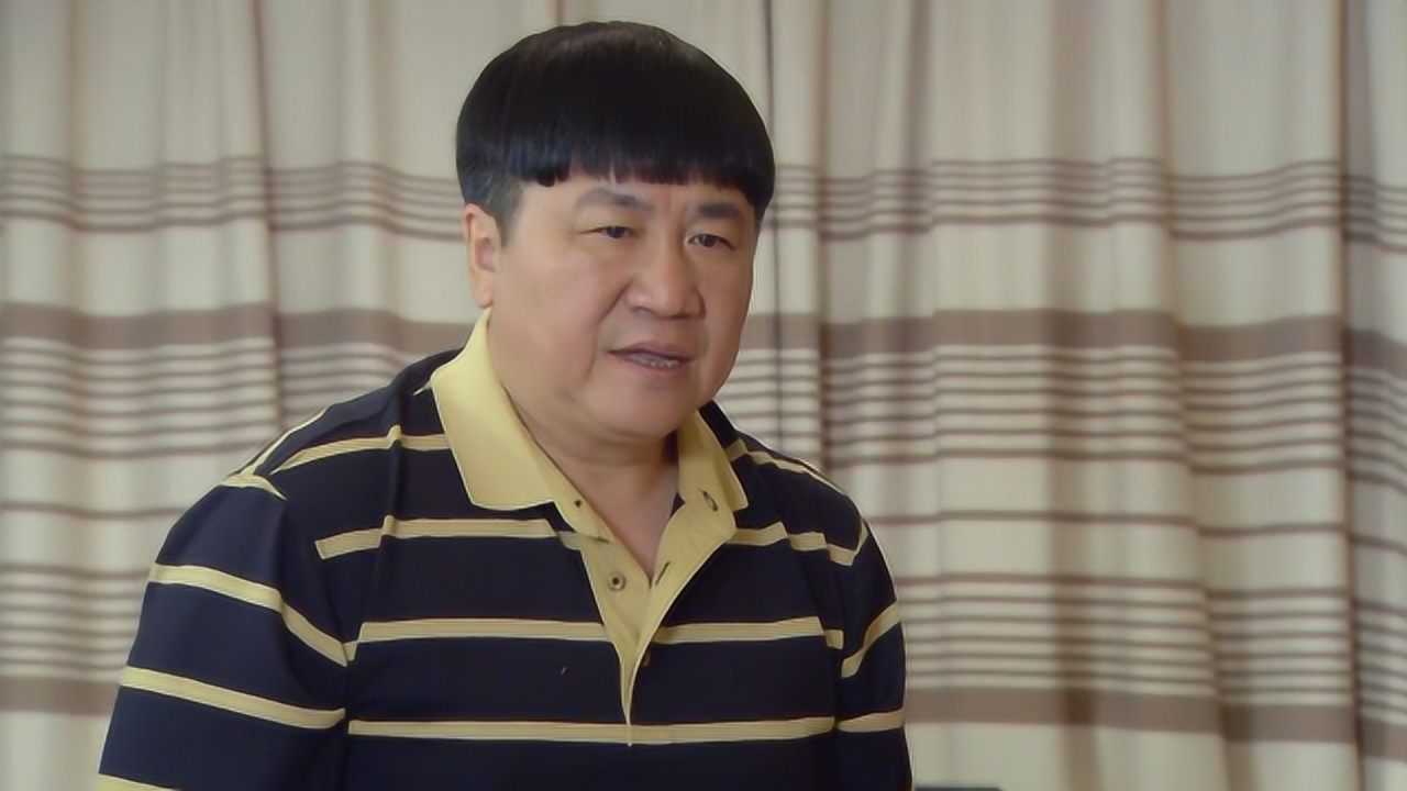 大村官2:老丁为了挣钱,想让媳妇穿泳装,给自己打广告