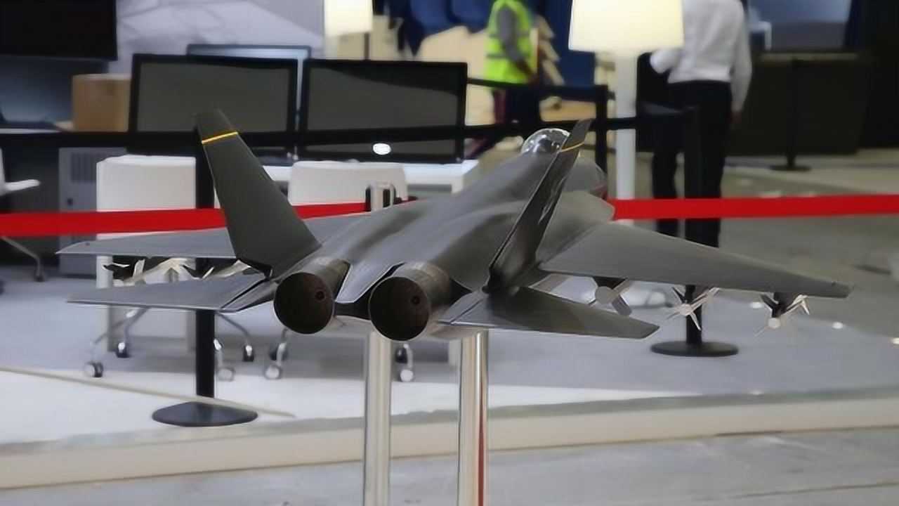 新型隐身舰载机代号歼35fc31深度改造而来综合性能不输f35