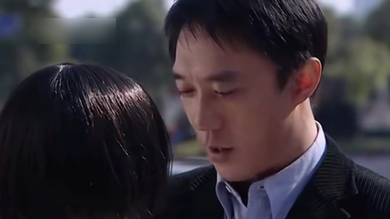 危险旅程:女人顶替男友坐了十年牢狱之灾,出狱后却遭到男友的背叛