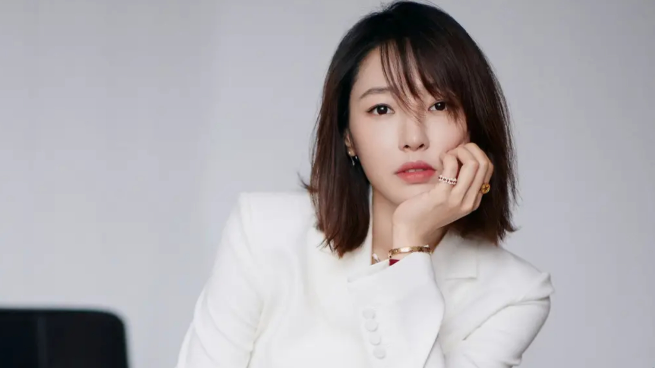 "京圈太子妃"白百何:因一阳指毁星途,逆袭资本投1万翻