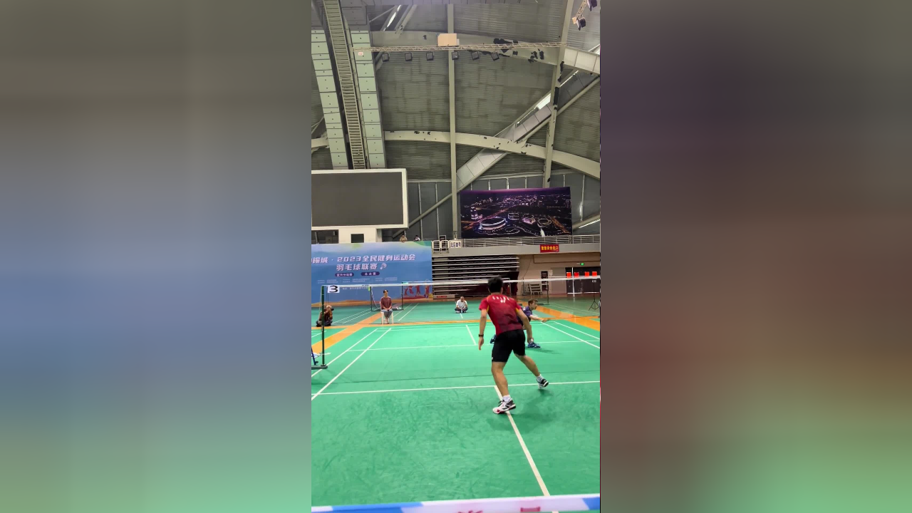 羽毛球业余赛场难得看到这么精彩单打比赛
