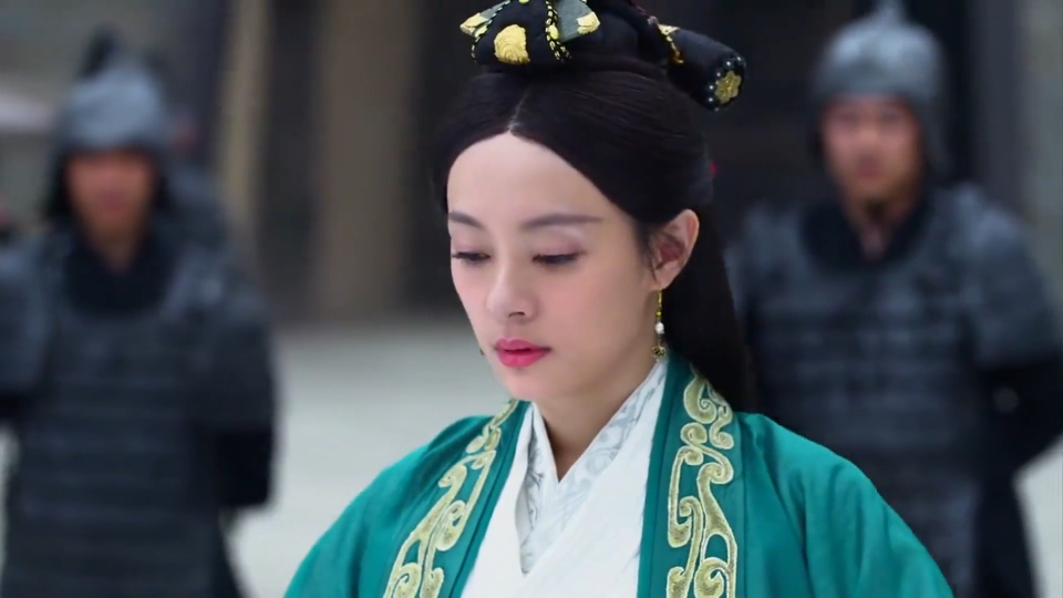 芈月传:芈茵想给芈月下毒,却被自己丈夫掉了包,结果毒死了自己
