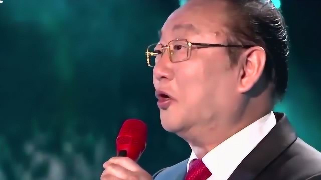 蒋大为扮狮子演唱《一剪梅,这唱功和扮相必须满分