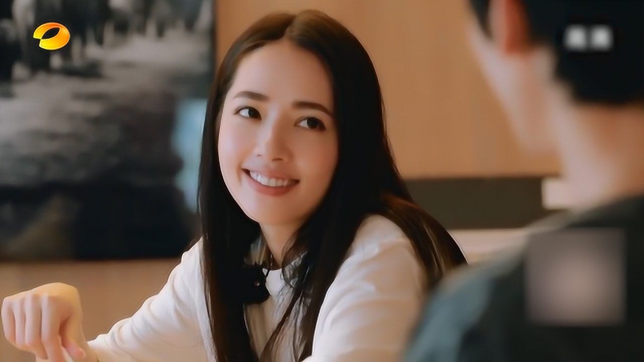 我家小两口郭碧婷和向佐聊起这么管理小孩向佐说只喜欢没了解