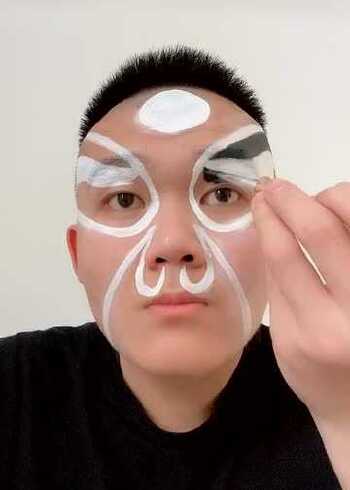 京剧《铁笼山》姜维脸谱