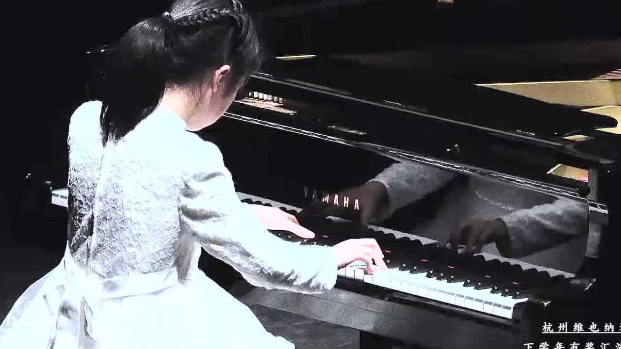 何黎昕《肖邦波洛涅兹op71no.1》