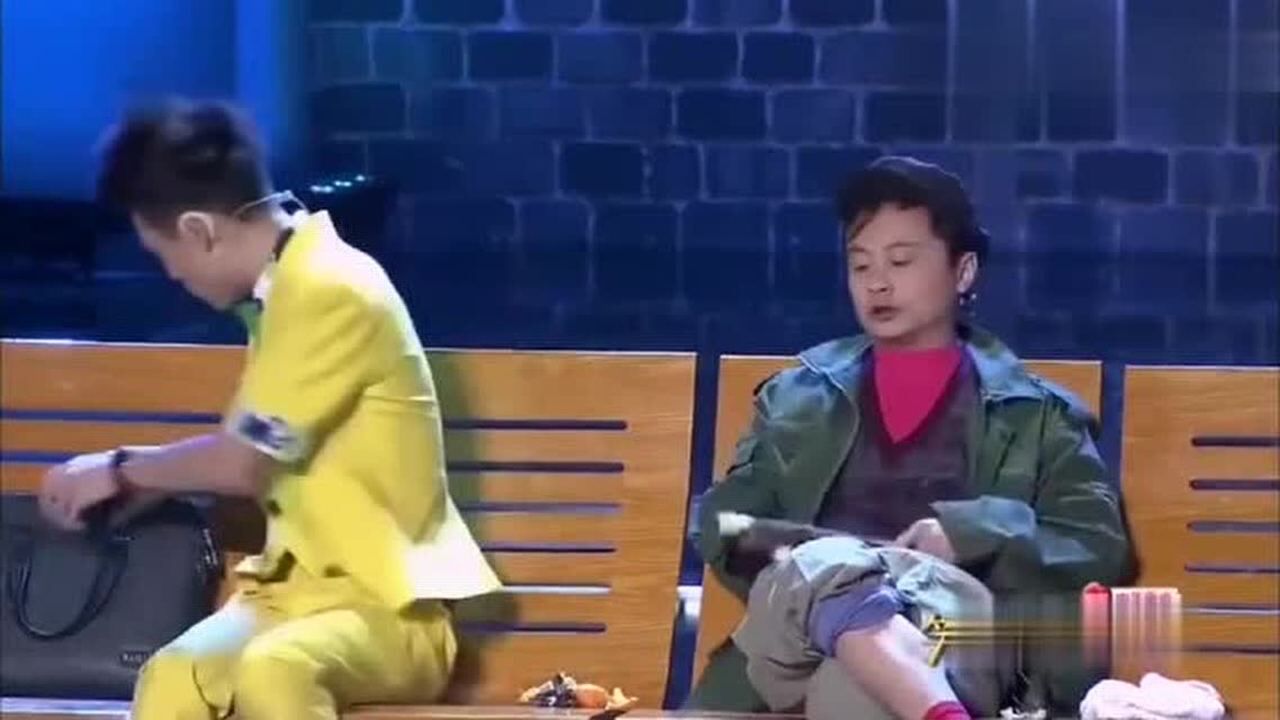 哑剧二人小品攀比,狂吃水果震惊众人,他们的哑剧夺得观众叫好_高清1080P在线观看平台_腾讯视频