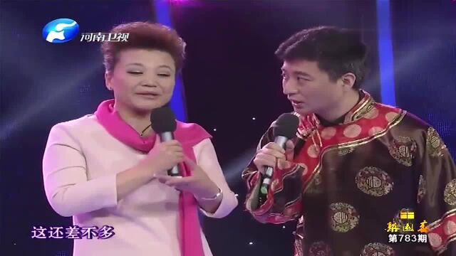 周炜演旦角真是“一绝”,演啥旦像啥旦,名家评价:艺术细胞好!