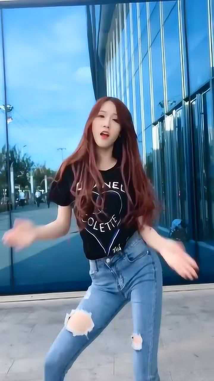 小姐姐跳舞很有个性,网友:看了还想看_腾讯视频