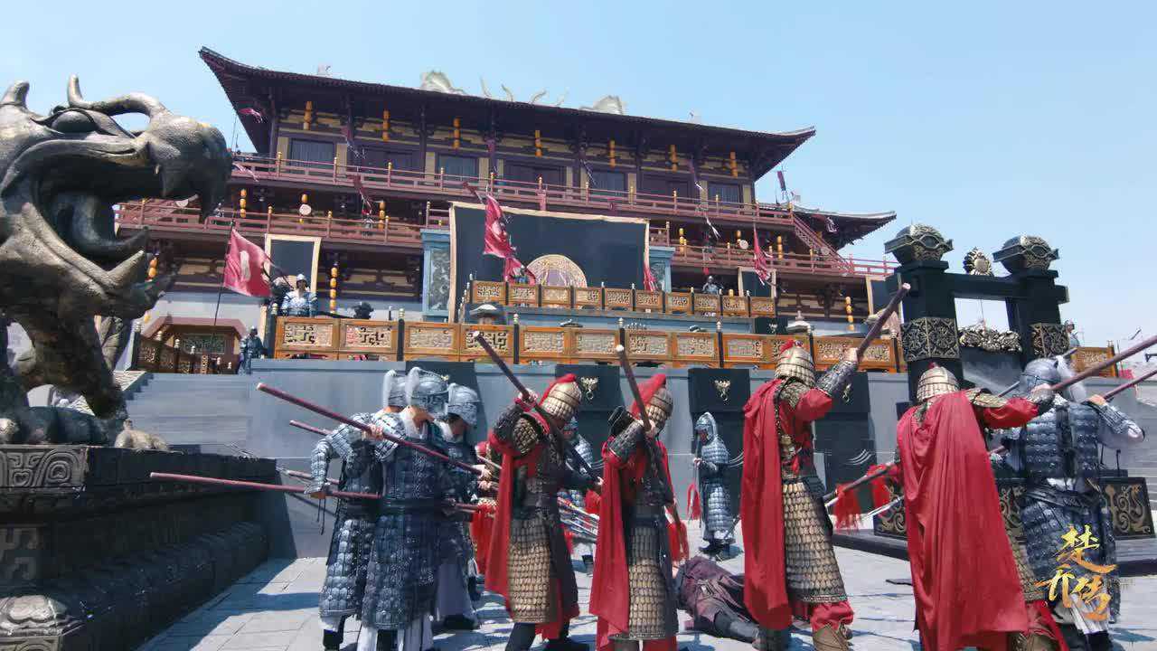 燕洵九幽台被打成重伤昏倒,楚乔一直呼唤他的名字,感动所有人