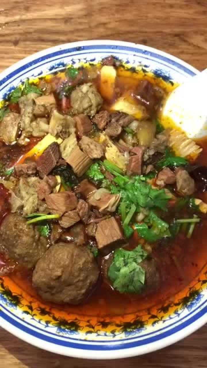 西安美食:被称为东新街三绝的三家老店名声依旧,说说你最想吃那个?