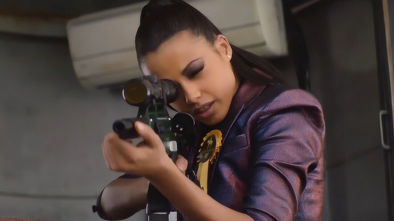 2020最新劲爆动作大片 女特工追查进行秘密生化武器交易的暴徒