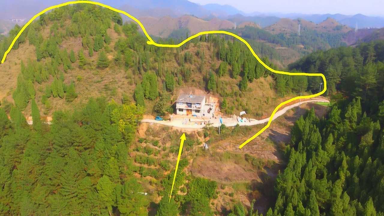 背靠葫芦山,这户人家独享大山风水宝地,真是太少见了