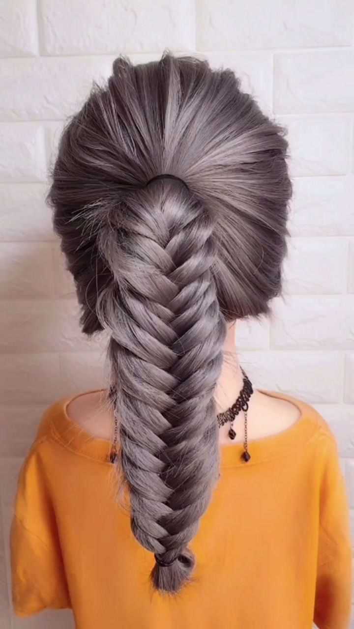 高马尾鱼骨辫发型