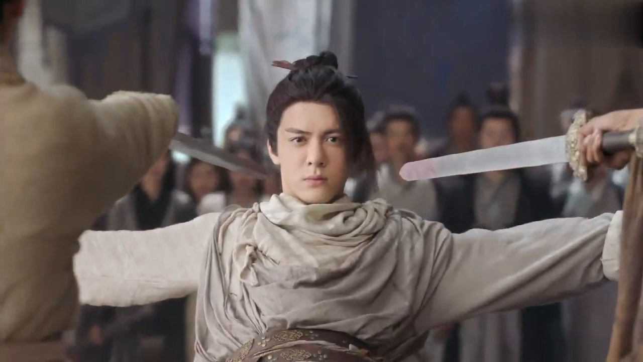 倚天屠龙记,张无忌一人挑战华山派昆仑派四大高手_腾讯视频