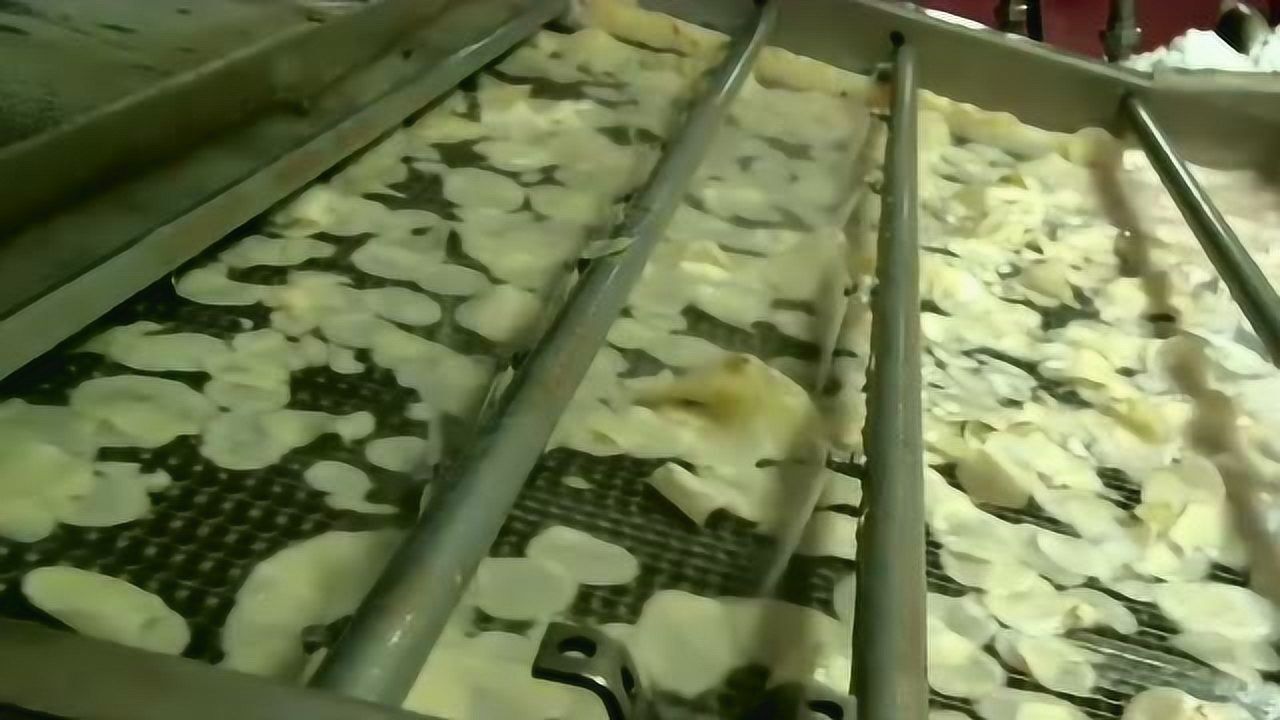 乐事薯片的生产全过程曝光看完一整个生产线可能放心吃了