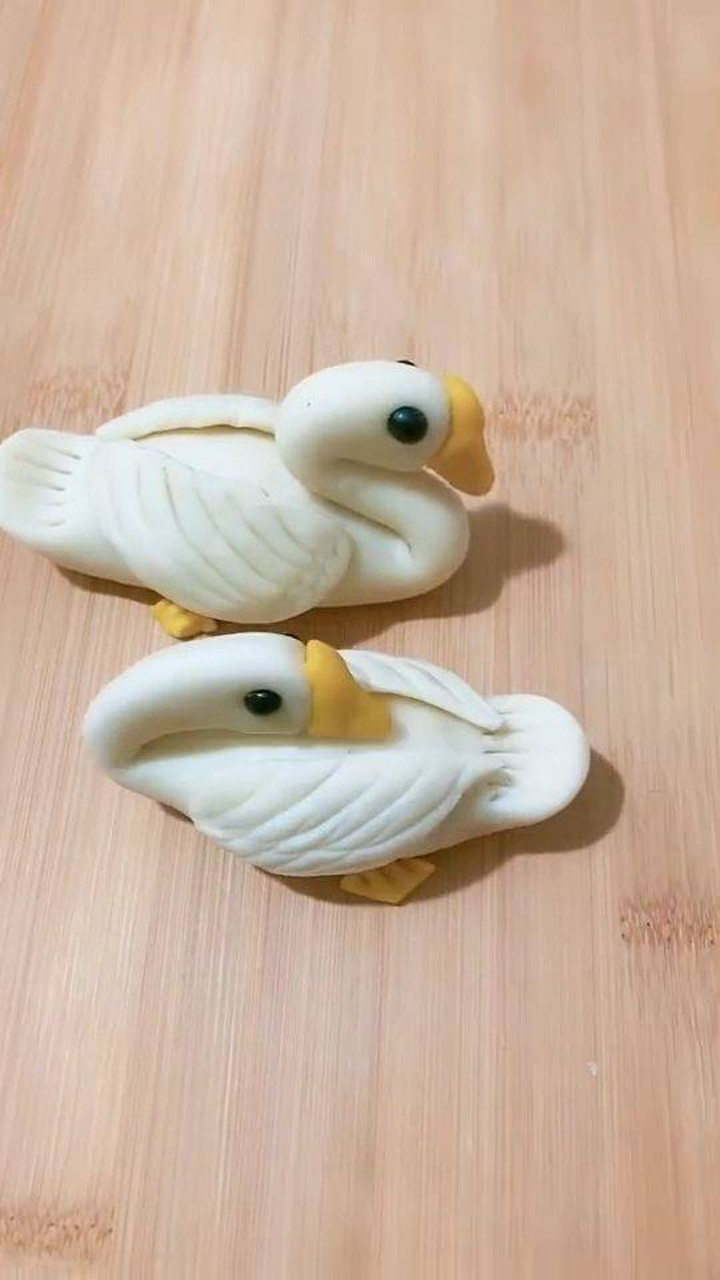 白天鹅面点制作手法分享