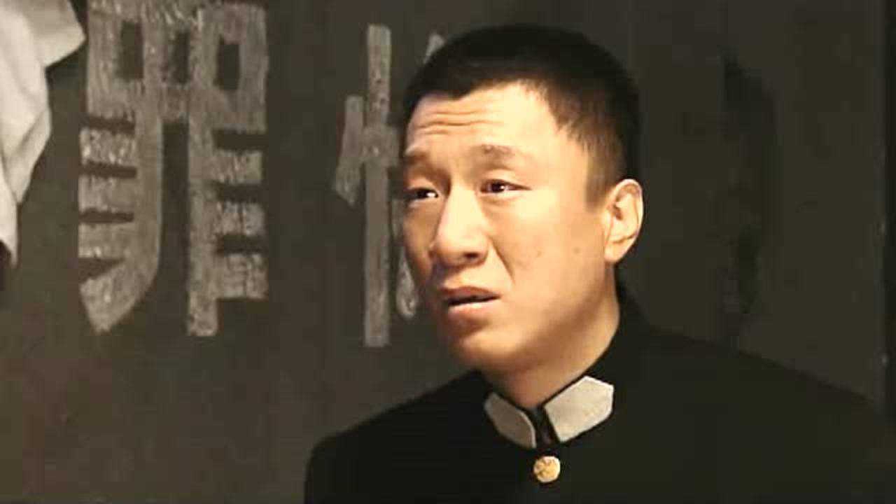 刀锋1937孙红雷不满别人叫他外号勃然大怒开始对人大打出手