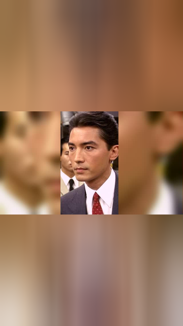 尊龙这不是帅,这是冷峻优雅