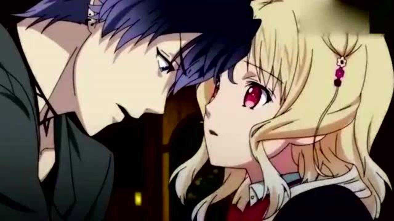 魔鬼恋人琉辉对小森唯产生感情深情的看着她弱小的森唯不知道发生什么