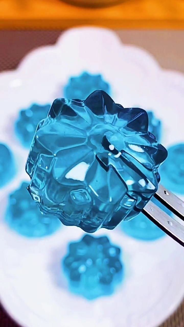 晶莹剔透的蓝色果冻你们学会了吗