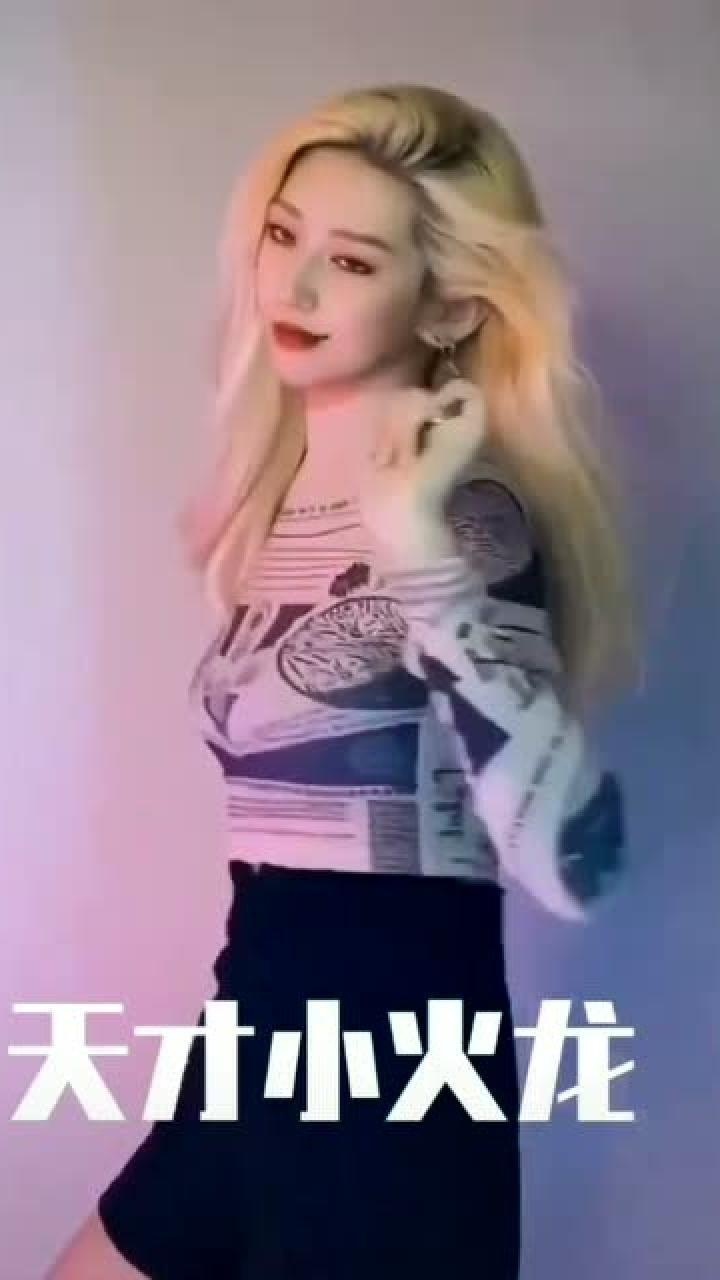 美女扩胸运动大合集,画面太美了!_腾讯视频