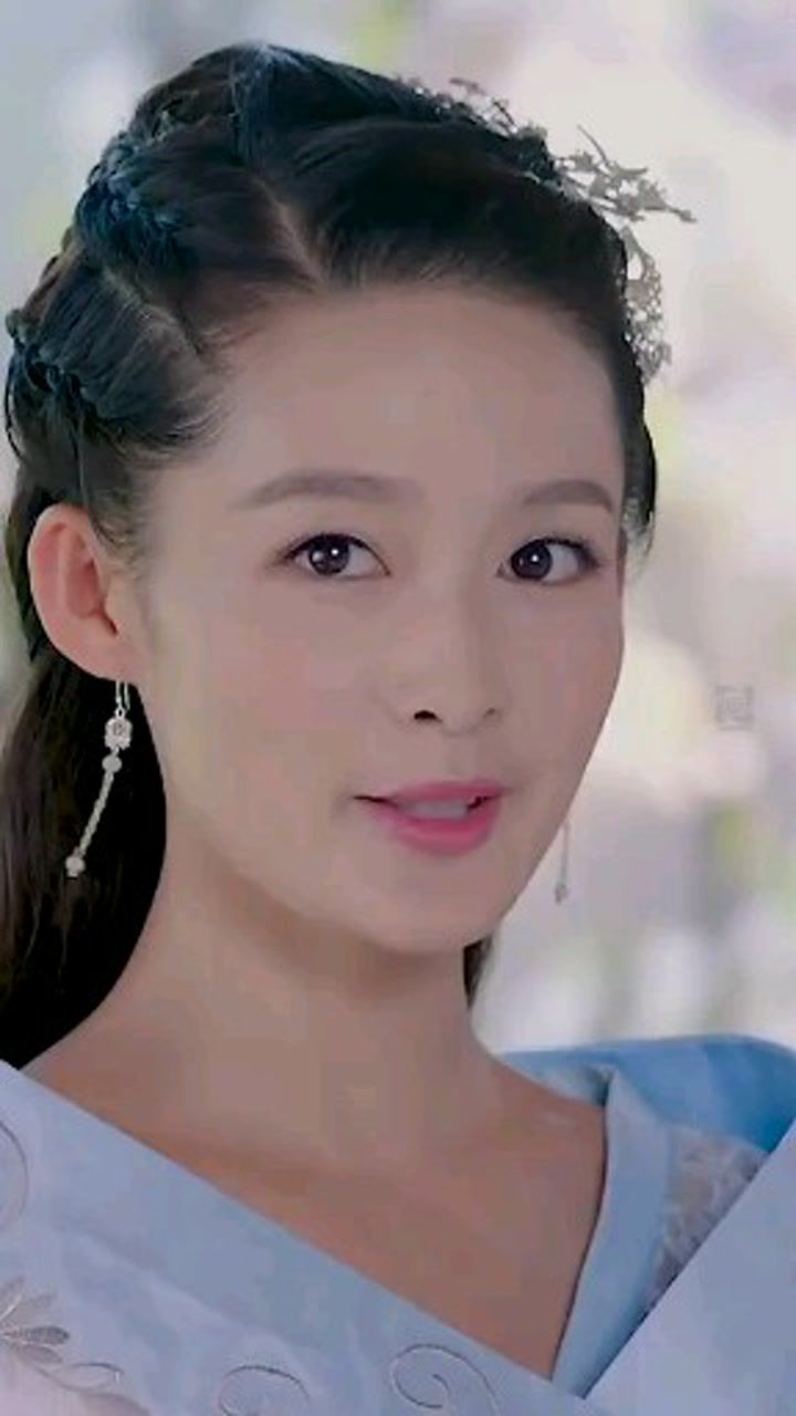 最喜欢哪个女星眨眼?