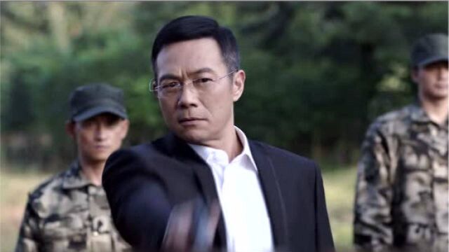 速看《湄公河大案》第12集:蒙洪向泰国政府举报坎里拉,莫雄举枪对准高