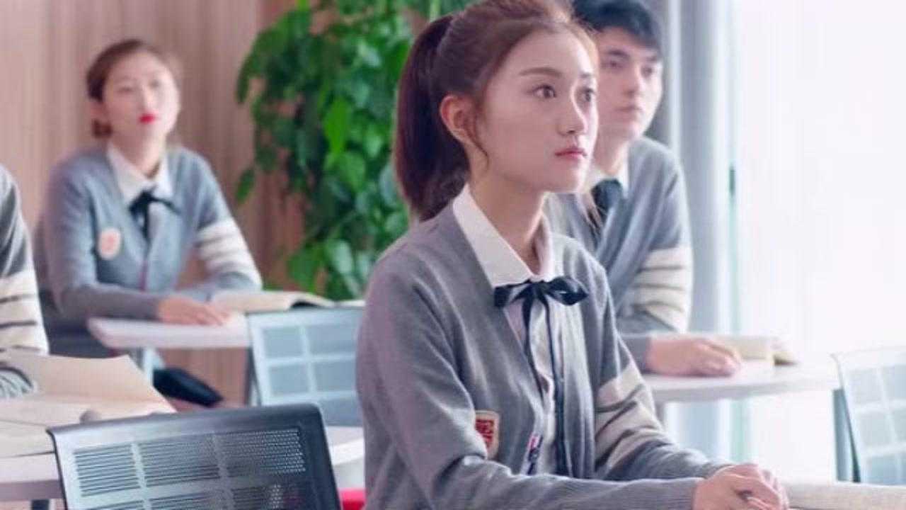 速看《龙日一你死定了》第2集：张静美遭到威胁，被迫和龙日一签主仆协议_高清