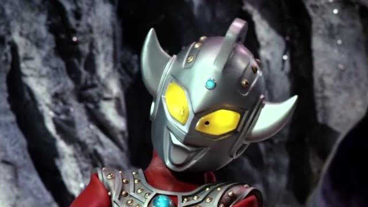 泰罗奥特曼小时候的泰罗真可爱啊