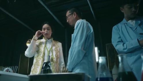《德扑女王3》：吴斌被注射病毒，把泰山老爷认成Lisa，新实验人到达