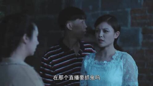 小镇警事：吴迪出警担心魏玲，两人暖心拥抱，太甜了