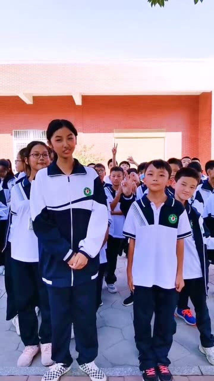 初一男女生身高差男生你别笑我才刚开始起飞女生努力加油啦