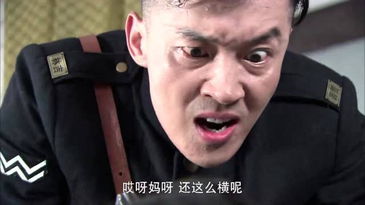 绝地枪王2余本州你刚才不是很拽吗咋看见那枪王拿出手雷你就变怂了