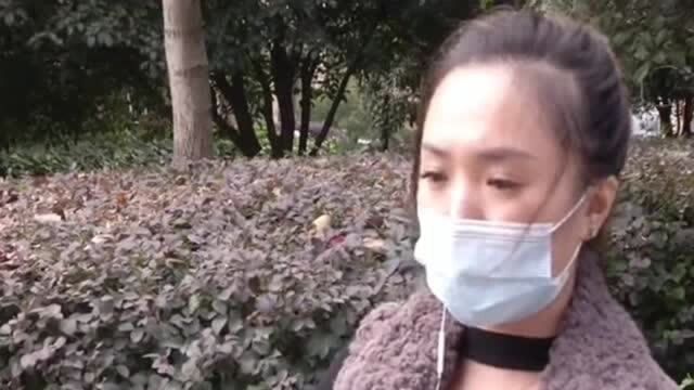 美女去做隆胸手术,一觉醒来后悔了,真不如不做!