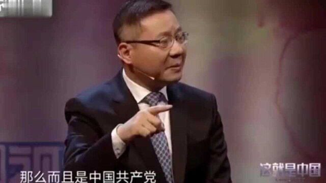 张维为:滴滴打车的兴起,这就反应了我们的民主!