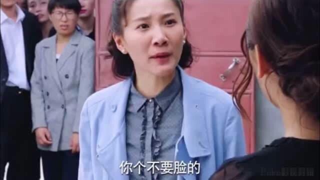 心机儿媳妇为了财产,竟然偷房产证,还骗不识字的婆婆签卖房合同!