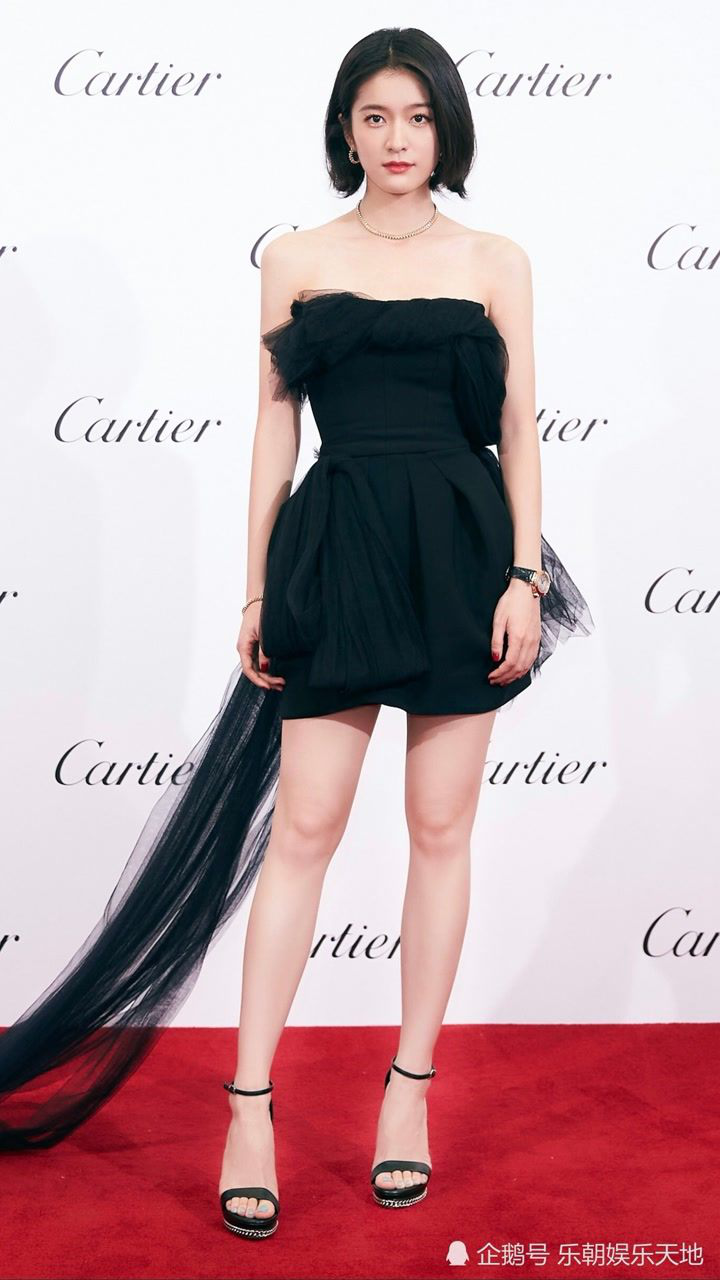 张雪迎红毯秀现场