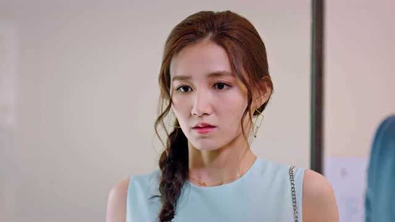 好想和你在一起路清舞和裴总谈工作不料路清舞弄湿裴总的衣服了