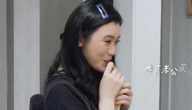 幸福三重奏:吴京胆真大往谢楠身上丢袜子,何猷君夫妻想挖笋