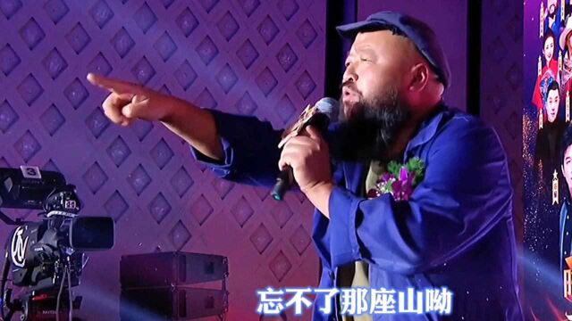 德惠他宝哥西北风味歌曲《妹妹等着我》唱的太有味道了!