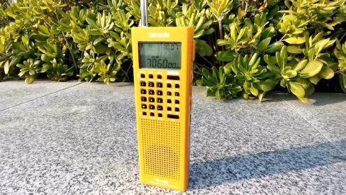 德生新品收音机PL368短波接收效果体验，能否听出是哪个省的口音