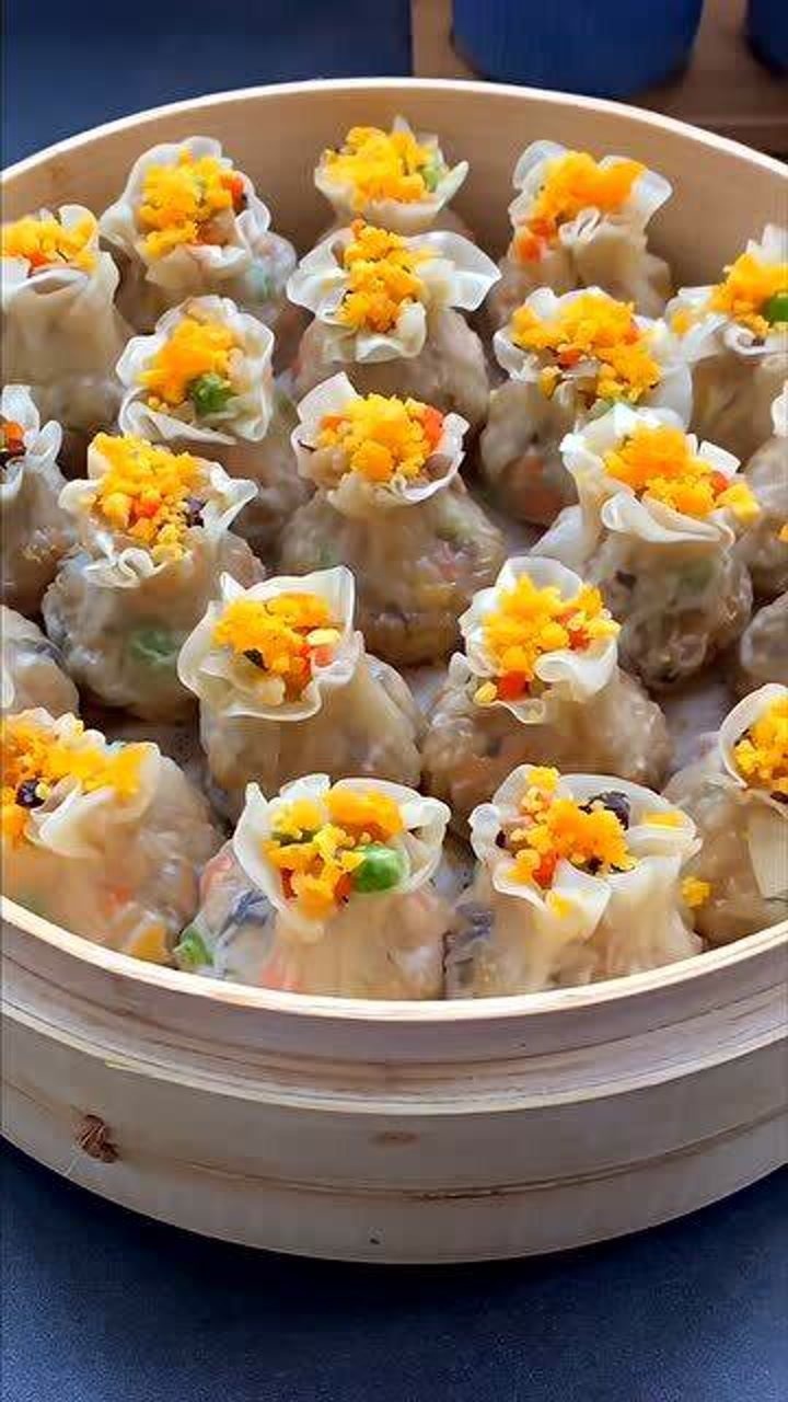 咸蛋黄糯米烧麦,做法简单软糯好吃