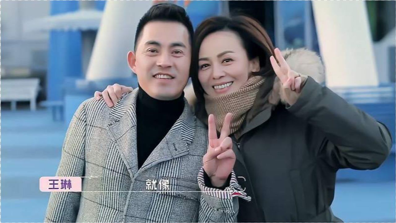 王琳约会亲手喂方磊吃饭就算了被路人说有夫妻相更是开心到不行