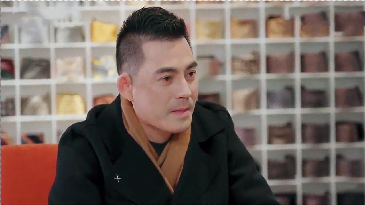 知道王琳偷看自己朋友圈后方磊露出一脸得意有戏