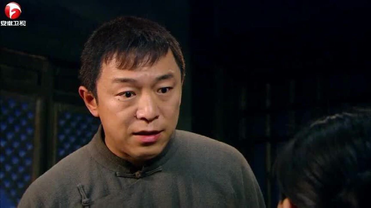 青岛往事孤儿寡母要去收尸黄渤不忍决定好人做到底