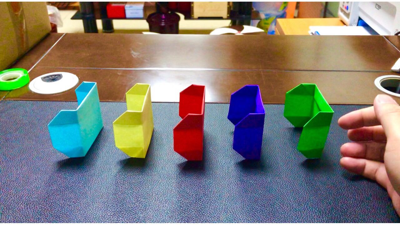 手工折纸玩具视频教程,用纸折好玩的多米诺骨牌,看你能摆多长?