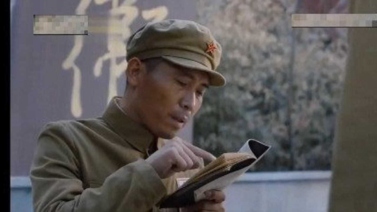 《理想照耀中国》祁建华帮助苗石同胞脱盲,努力的样子真可爱