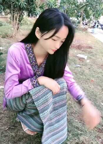 这个小姐姐太厉害了缅甸女孩缅甸隆基感谢抖音感谢抖音平台感谢官方